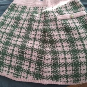 NWT. Zara Pink/Green Plaid Knit High-waisted Mini Skirt. Size S.